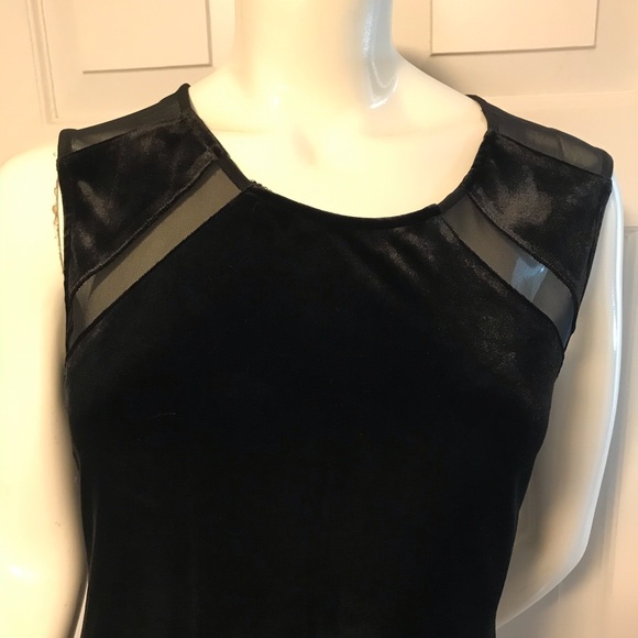 Under Skies Black Velvet Cocktail Dress Size Large - Picture 2 of 8